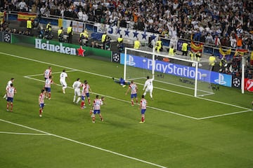 Hoy se cumplen cinco a?os del m¨ªtico gol del defensa del Real Madrid en la final de la Champions League 2013/14 de Lisboa frente al Atl¨¦tico de Madrid. El gol en el minuto 93 supuso el empate en el marcador tras el gol de God¨ªn. Finalmente el conjunto blanco gan¨® la final por 4-1.