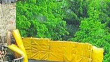 <b>NI AÚN ASÍ. </b>El descenso del Crostis estaba repleto de protecciones.