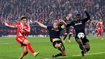 Soccer Football - UEFA Champions League - Bayern Munich v Sporting CP - Allianz Arena, Munich, Germany - December 9, 2025 Bayern Munich's Lennart Karl scores their second goal REUTERS/Angelika Warmuth
