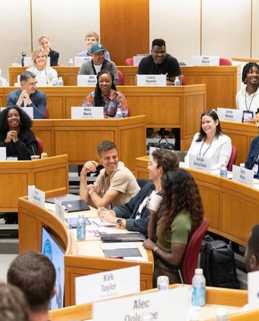 ¡Azpilicueta se licencia en Harvard!