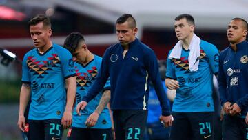 Las Águilas cayeron por goleada ante Necaxa en el Estadio Azteca, duelo que vivió polémica arbitral por dos expulsiones sobre los locales.
