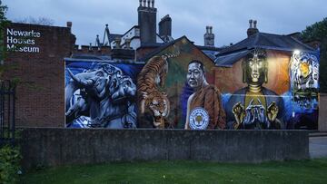 Leicester es todo murales con referencias a su equipo junto al Dalai Lama, la naturaleza, el popular grupo local Kasabian, la diversidad cultural, Claudio Ranieri...