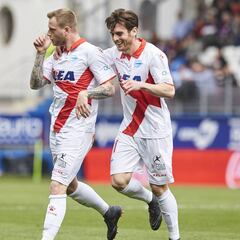 El Eibar sigue su caída ante un Alavés que aprovechó su ocasión