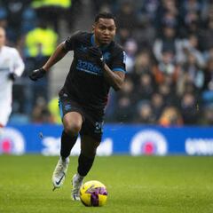 En Escocia insisten en que Morelos debe dejar Rangers