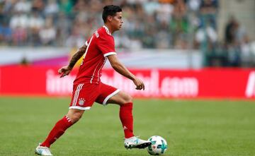 Bayern's James Rodriguez in action during the final soccer match between FC Bayern Muenchen and SV Werder Bremen at the Telekom cup in Moenchengladbach, Germany, 15 July 2017.
