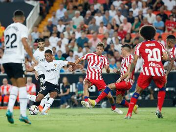 Lino y Llorente.