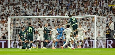 1-1. Córner que logra rematar Gvardiol ante Bellingham, repele Courtois y el rechace lo aprovecha O'Reilly para empujar el balón al fondo de la portería.