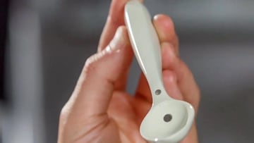 Esta cuchara es capaz de potenciar el sabor de tu comida con impulsos eléctricos