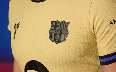 El Barcelona presenta su segunda equipación con homenaje a Kobe Bryant