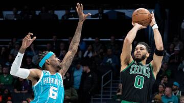 51 de Tatum para salvar a los Celtics en Charlotte