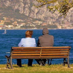 Ni los nietos ni la jubilación: un estudio revela la clave de vivir feliz tras cumplir los 60 años