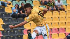 El mejor gol del ‘9′ que gusta en Colo Colo: recibe fuera del área y hace esto