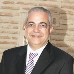 Muere el periodista Miguel Ángel Moncholi