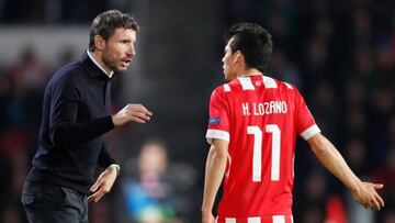 Van Bommel no vio necesario utilizar hoy a Lozano con el PSV