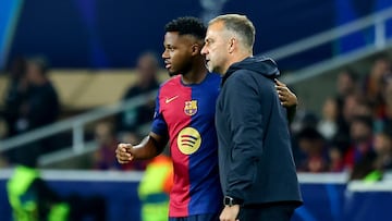 Ansu Fati y Flick, en el partido ante el Borussia de Dortmund.