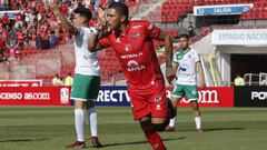 30 segundos duró el "silencio" del fútbol chileno