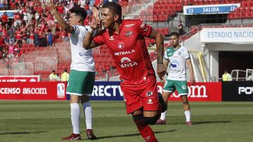 30 segundos duró el "silencio" del fútbol chileno