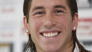 Sergio no quiso decantarse sobre el jugador -Lass o Hunteelar- que elegiría para inscribir en la Liga de Campeones. "Creo que son dos jugadores que pueden aportar muchas cosas positivas. Han acertado en los fichajes", afirmó.