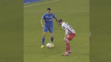 Daniel Muñoz asiste en victoria del Genk