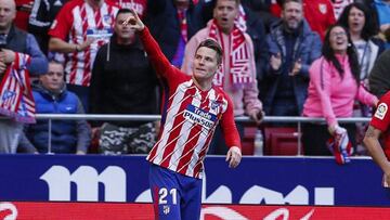 Gameiro celebra un gol con el Atlético.