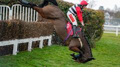 ESHER, ENGLAND - MARCH 07: Jamie Moore takes a tumble from Atholl Street at the last during The Cardinal Wolsey Handicap Chase at Sandown Park Racecourse, both horse and jockey walked away, on March 07, 2023 in Esher, England. (Photo by Alan Crowhurst/Getty Images)