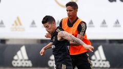 James Rodr&iacute;guez durante un entrenamiento con el Real Madrid.