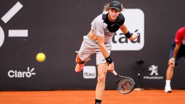 Jarry vence a Cuevas y avanza a semifinales en el ATP de Rio