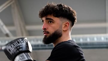 El boxeador cordobés José Luis Navarro Jr. entrenando.