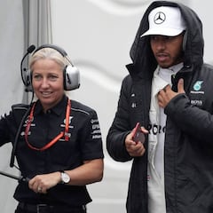 "El W08 no es estable y sufre Hamilton pese a ser una bestia"