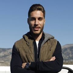 Rochina llega a las oficinas del Levante para firmar con el club