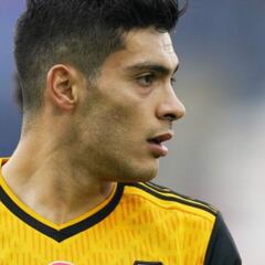 Conor Coady sobre Raúl Jiménez: "Hablamos con él todos los días"