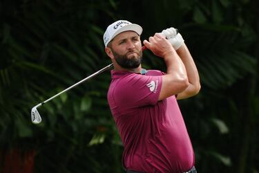 Golf | 85.8 millones en salario | 20 millones en patrocinios = 105.8 millones de dólares