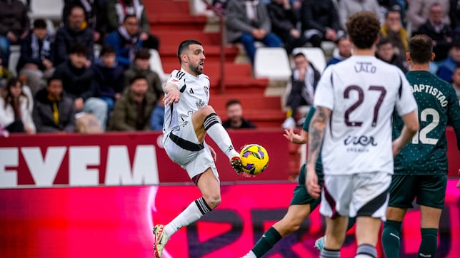 Agus Medina será baja en Tenerife
