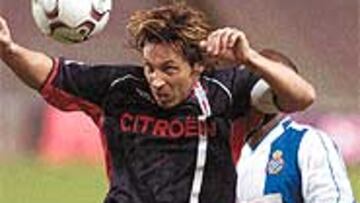 <B>MÁS CERCA</B>. La renovación de Mostovoi con el Celta está mucho más próxima después de la reunión de esta semana.