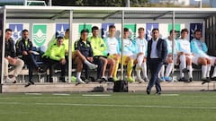 01/08/19 PRETEMPORADA PARTIDO AMISTOSO EN ISLANDIA DEL ESPANYOL
 BANQUILLO Y GALLEGO
 
 FOTO R.C.D.ESPANYOL.
 FOTO ENVIADA ALBERTO.MARTINEZ.