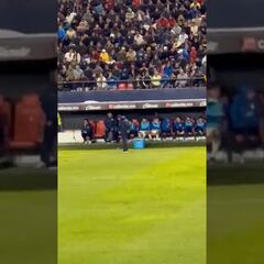 Afición del San Luis le aventó billetes a André Jardine y le gritó “vendido”