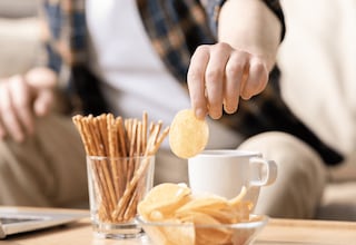 Dr. Jesús Vázquez, nutricionista experto en patologías digestivas: “Lo que engorda no es la grasa ni los hidratos, es la insulina”