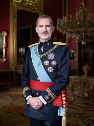 Los Reyes, la Princesa Leonor y la Infanta Sofía estrenan retratos oficiales