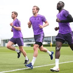 Davinson viaja con Tottenham y podría jugar ante Real Madrid