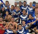 El festejo del chileno de Vélez tras eliminar a U. Católica