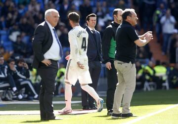 El capitán del Real Madrid golpeó a un jugador del Girona al intentar una chilena y vio la segunda amarilla.
20ª expulsión en liga del camero.