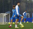 Ximo Navarro se entrena con el grupo y agiliza su regreso con el Depor