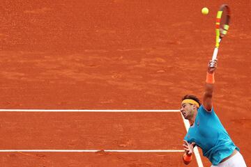 Rafael Nadal se impuso 6-3 y 6-3 sobre David Ferrer en los octavos de final del Conde de Godó de Barcelona.