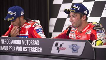 Andrea Dovizioso y Andrea Iannone durante la conferencia de prensa del GP de Austria 2016 de MotoGP.