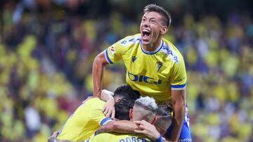 14/10//23 CADIZ CF RUBEN ALCARAZ CELEBRANDO UN GOL ESTA TEMPORADA