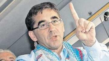 <b>FALTA UNA. </b>Fernando Vázquez puede igualar su mayor número de victorias en Primera este sábado.