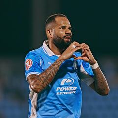 Bebé destroza al Hércules