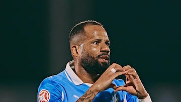 Bebé destroza al Hércules