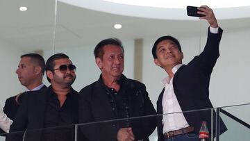 Peter Lim, en Mestalla.
