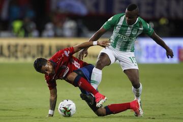 Pablo Ceppelini anotó el gol que le dio la victoria a los dirigidos por Paulo Autuori, quienes lograron regresar a los ocho a falta de tres fechas.